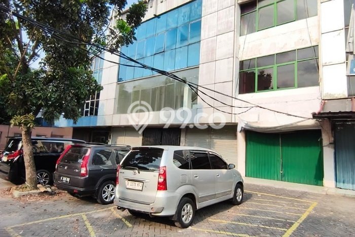 Disewakan Ruko di Pusat Kota Jakarta Selatan Ramai Strategis Disewakan Ruko di Pusat Kota Jakarta Selatan Ramai Strategis