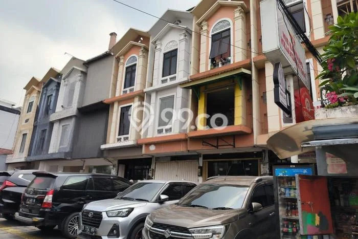 Untuk Dijual Ruko di Tebet Jakarta Selatan LT 112m2 / LB 228m2 Untuk Dijual Ruko di Tebet Jakarta Selatan LT 112m2 / LB 228m2