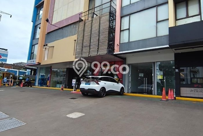 Area Strategis! Disewakan Ruko Lokasi Pancoran, Jakarta Selatan Cocok untuk Bisnis Area Strategis! Disewakan Ruko Lokasi Pancoran, Jakarta Selatan Cocok untuk Bisnis