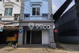 Unit Ruko Disewa Lokasi Pancoran, Jakarta Selatan Spesifikasi Luas Bangunan 195m2 Unit Ruko Disewa Lokasi Pancoran, Jakarta Selatan Spesifikasi Luas Bangunan 195m2
