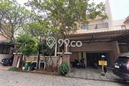 Disewakan! Rumah 3 Kamar Tidur &
3 Kamar Mandi di Pejaten, Jakarta Selatan Disewakan! Rumah 3 Kamar Tidur &
3 Kamar Mandi di Pejaten, Jakarta Selatan