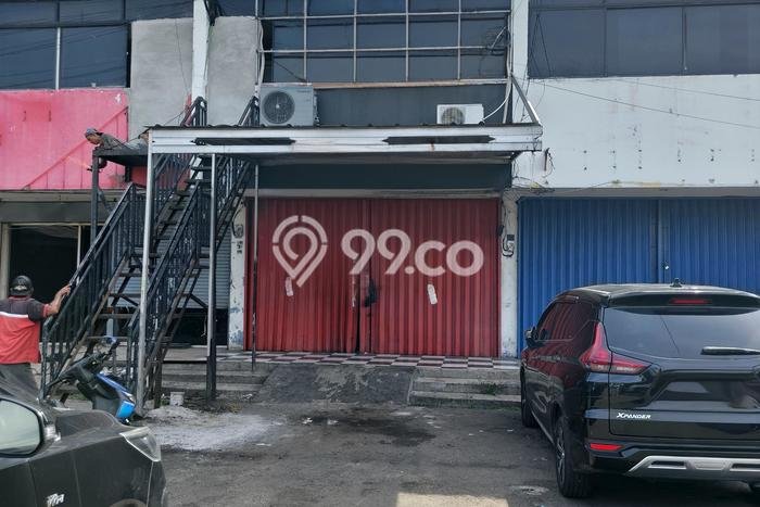 Area Strategis! Disewakan Ruko Lokasi Duren Sawit, Jakarta Timur Cocok untuk Bisnis Area Strategis! Disewakan Ruko Lokasi Duren Sawit, Jakarta Timur Cocok untuk Bisnis