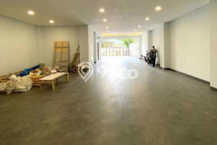 Kantor Dijual di Prime Area Jakarta Timur Luas 726m2 Kantor Dijual di Prime Area Jakarta Timur Luas 726m2