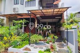 Rumah Modern Cantik 3 KT Bisa Langsung Pindah di Ciputat Timur Rumah Modern Cantik 3 KT Bisa Langsung Pindah di Ciputat Timur