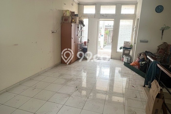 Pabrik Dijual di Tangerang Selatan LT 67m2 & LB 68m2 Lokasi Terbaik! Pabrik Dijual di Tangerang Selatan LT 67m2 & LB 68m2 Lokasi Terbaik!
