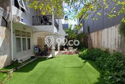 Rumah Mewah LB 200m2 Siap Huni Desain Elegan di Bintaro, Tangerang Selatan Rumah Mewah LB 200m2 Siap Huni Desain Elegan di Bintaro, Tangerang Selatan