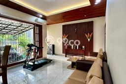 Dijual Rumah Mewah Megah Dengan View Eksklusif di Bintaro, Tangerang Selatan Dijual Rumah Mewah Megah Dengan View Eksklusif di Bintaro, Tangerang Selatan