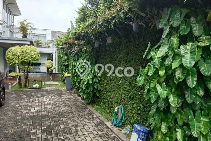 Rumah Eksklusif Siap Huni LT 566m2 di Pondok Aren, Tangerang Selatan Rumah Eksklusif Siap Huni LT 566m2 di Pondok Aren, Tangerang Selatan