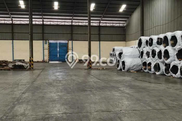 Gudang untuk disewa di Cakung punya LT 2880m2 & LB 2880m2 harga sewa kompetitif Gudang untuk disewa di Cakung punya LT 2880m2 & LB 2880m2 harga sewa kompetitif