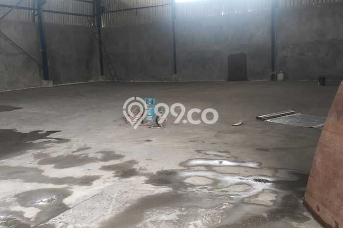 Unit Gudang Paling Strategis di Cipondoh Tangerang dengan LB 960m2 Unit Gudang Paling Strategis di Cipondoh Tangerang dengan LB 960m2