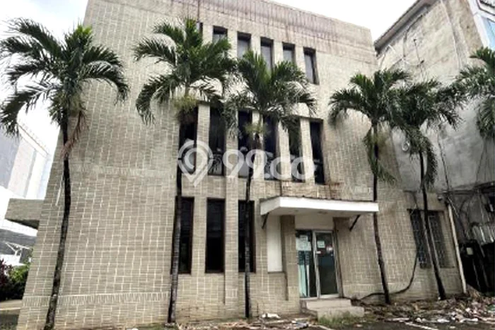Kantor Bagus LT 655m2 LB 602m2 Dijual di Kebayoran Lama Jakarta Selatan Kantor Bagus LT 655m2 LB 602m2 Dijual di Kebayoran Lama Jakarta Selatan