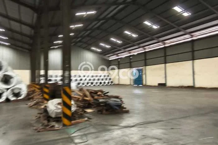 Gudang untuk disewa di Cakung punya LT 2880m2 & LB 2880m2 harga sewa kompetitif Gudang untuk disewa di Cakung punya LT 2880m2 & LB 2880m2 harga sewa kompetitif