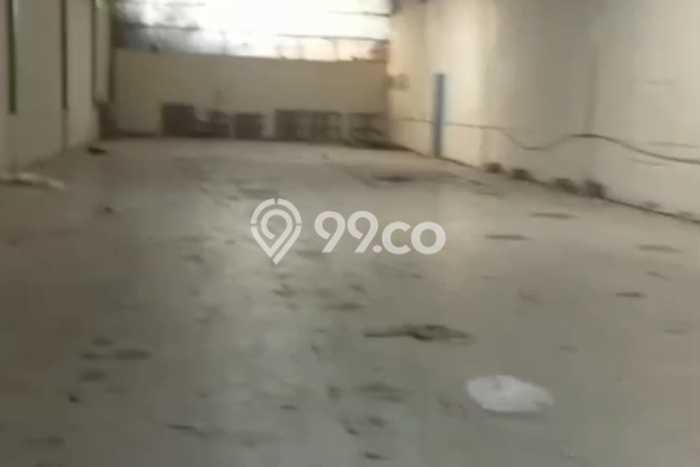 Disewakan Gudang komersial di Karawaci luas bangunan 400m2 Disewakan Gudang komersial di Karawaci luas bangunan 400m2