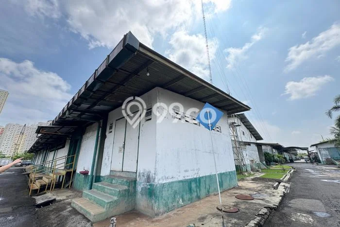 Gudang untuk Disewa di Pusat Jakarta Utara Luas Bangunan 1600m2 Gudang untuk Disewa di Pusat Jakarta Utara Luas Bangunan 1600m2
