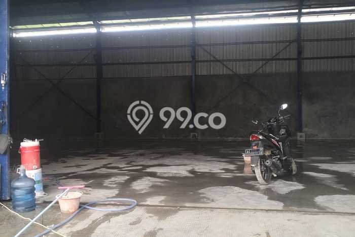 Unit Gudang Paling Strategis di Cipondoh Tangerang dengan LB 960m2 Unit Gudang Paling Strategis di Cipondoh Tangerang dengan LB 960m2
