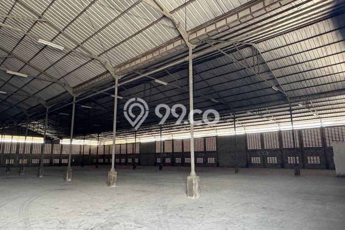 Gudang bagus disewakan di Karawang Barat Karawang dengan LB 7000m2 harga sewa terbaik Gudang bagus disewakan di Karawang Barat Karawang dengan LB 7000m2 harga sewa terbaik