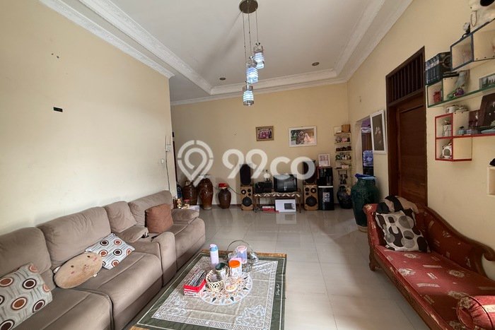 Dijual Rumah 5 Kamar Lokasi Ideal Nyaman dan Strategis di Sawangan Dijual Rumah 5 Kamar Lokasi Ideal Nyaman dan Strategis di Sawangan