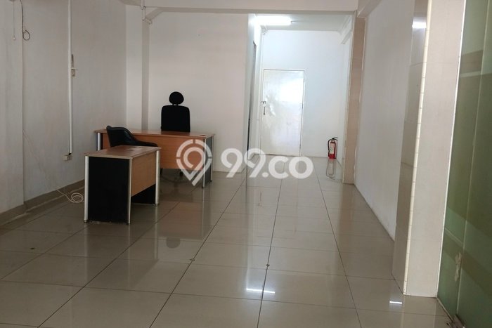 Area Ramai! Ruko Dijual di Sawah Besar untuk Bisnis Luas Bangunan 400m2 Area Ramai! Ruko Dijual di Sawah Besar untuk Bisnis Luas Bangunan 400m2