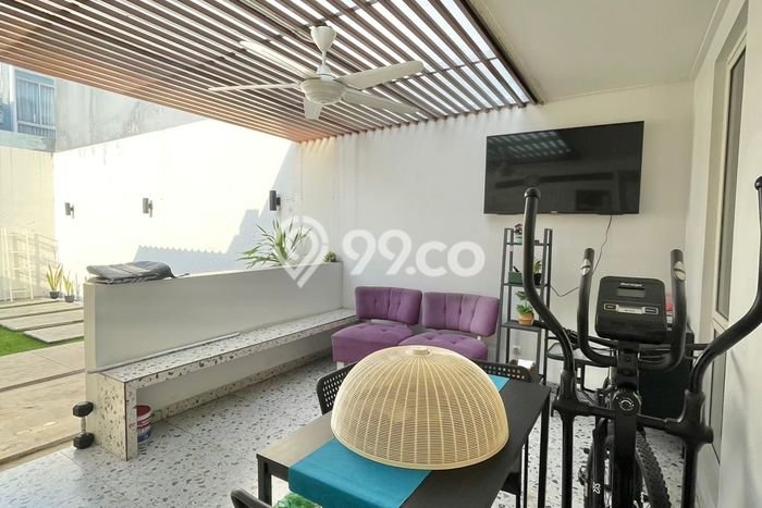 Dijual Rumah Luas Elegan Dengan View Eksklusif di Alam Sutera, Tangerang Dijual Rumah Luas Elegan Dengan View Eksklusif di Alam Sutera, Tangerang
