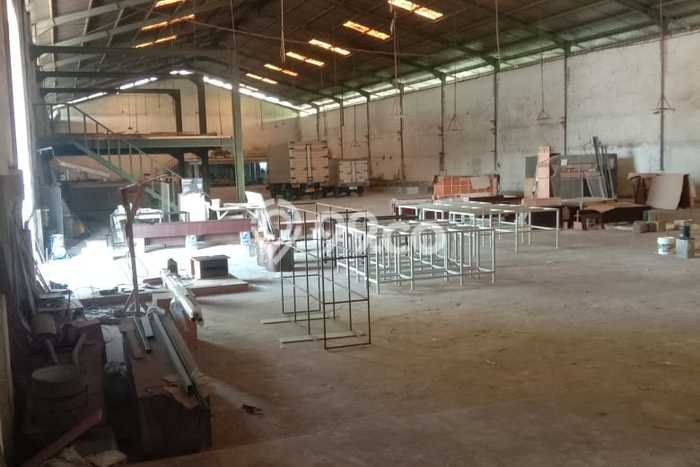 LOKASI STRATEGIS! Gudang Kawasan Gempol, Luas 1728m2m², Pusat Komersial LOKASI STRATEGIS! Gudang Kawasan Gempol, Luas 1728m2m², Pusat Komersial