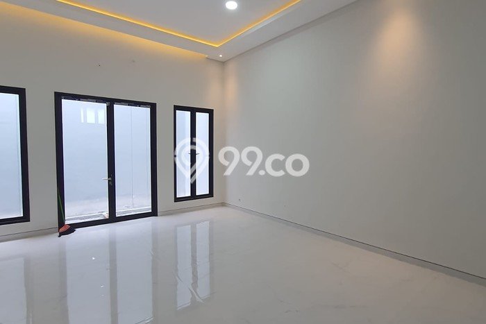 Jual Rumah Luas Megah Dengan View Eksklusif di Citraland, Surabaya Jual Rumah Luas Megah Dengan View Eksklusif di Citraland, Surabaya