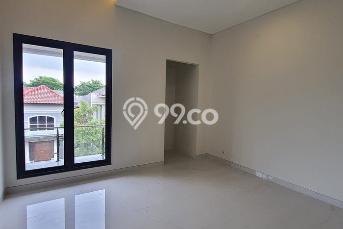 Jual Rumah Luas Megah Dengan View Eksklusif di Citraland, Surabaya Jual Rumah Luas Megah Dengan View Eksklusif di Citraland, Surabaya