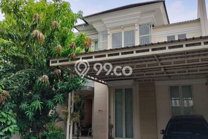 Rumah Luxury Modern Tanpa Renovasi di Pakuwon Indah Surabaya Rumah Luxury Modern Tanpa Renovasi di Pakuwon Indah Surabaya