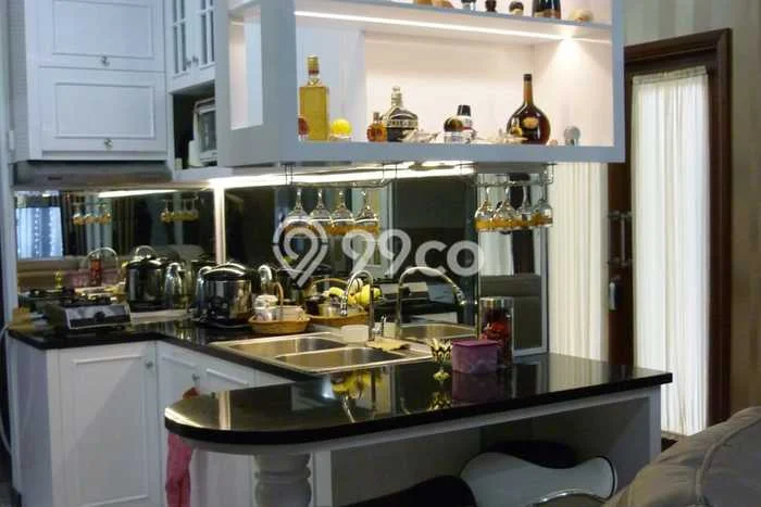 Apartemen Harga Terjangkau untuk Dijual di Pakuwon Indah Dengan Spesifikasi 2 KT & 2 KM Apartemen Harga Terjangkau untuk Dijual di Pakuwon Indah Dengan Spesifikasi 2 KT & 2 KM