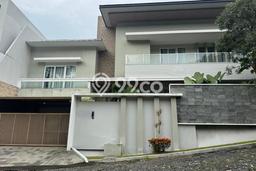 Dijual Rumah Mewah Megah Dengan View Cantik di papandayan, Semarang Dijual Rumah Mewah Megah Dengan View Cantik di papandayan, Semarang