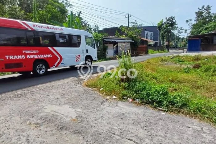 Tanah Dijual Lokasi Gunung Pati, Semarang Luas 120m2 Legalitas Aman Tanah Dijual Lokasi Gunung Pati, Semarang Luas 120m2 Legalitas Aman