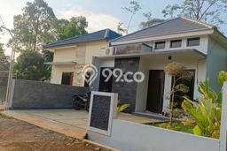 Jual Rumah Siap Huni di Mijen Semarang Harga Rp.495 Juta LT 120m2 Jual Rumah Siap Huni di Mijen Semarang Harga Rp.495 Juta LT 120m2