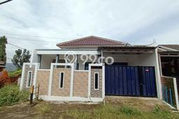 Rumah Luas Asri 3 KT Siap Huni di Manyaran Semarang Rumah Luas Asri 3 KT Siap Huni di Manyaran Semarang