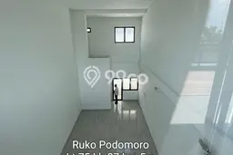 Unit Komersial Disewakan di Bandung Area Strategis Harga Kompetitif Unit Komersial Disewakan di Bandung Area Strategis Harga Kompetitif