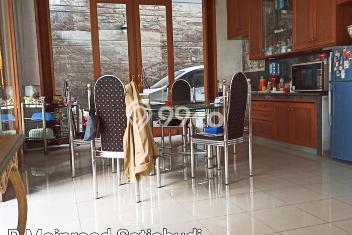 Dijual Hunian Mewah dengan Fasilitas Sekitar Lengkap di Cidadap, Bandung Dijual Hunian Mewah dengan Fasilitas Sekitar Lengkap di Cidadap, Bandung