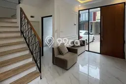 Dijual Rumah 4 Kamar Lokasi Ideal Nyaman dan Strategis di Jagakarsa Dijual Rumah 4 Kamar Lokasi Ideal Nyaman dan Strategis di Jagakarsa