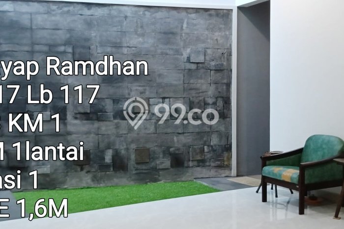 Rumah Asri di Ciateul, Bandung, Luas 130m² Bangunan 110m² Rumah Asri di Ciateul, Bandung, Luas 130m² Bangunan 110m²