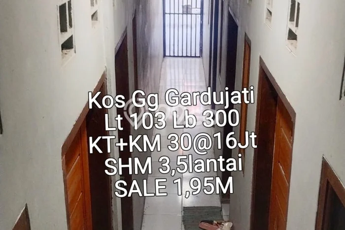 Kost Dijual Lokasi Andir, Bandung, 30 KT, 30 KM, 300m2 Kost Dijual Lokasi Andir, Bandung, 30 KT, 30 KM, 300m2