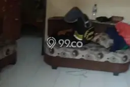 Disewakan! Rumah 2 Kamar Tidur &
1 Kamar Mandi di Cicadas, Bandung Disewakan! Rumah 2 Kamar Tidur &
1 Kamar Mandi di Cicadas, Bandung