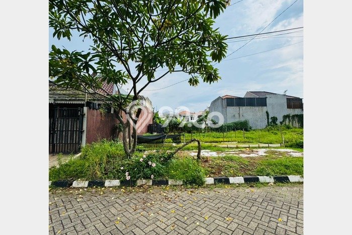 Dijual Tanah di , Luas 200m2m², Area Strategis, Kontur Rata Dijual Tanah di , Luas 200m2m², Area Strategis, Kontur Rata