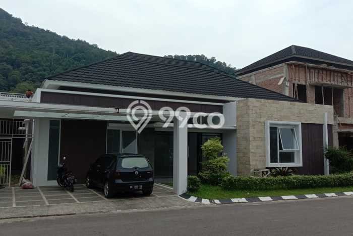Rumah LT 311m2m² Harga Terjangkau di , Padang Rumah LT 311m2m² Harga Terjangkau di , Padang