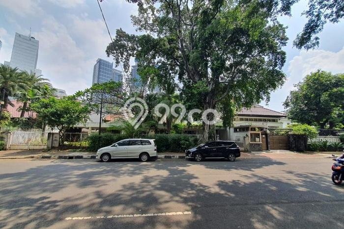 Tanah di Menteng, Jakarta Pusat Luas 692m2 Dijual Segera Tanah di Menteng, Jakarta Pusat Luas 692m2 Dijual Segera