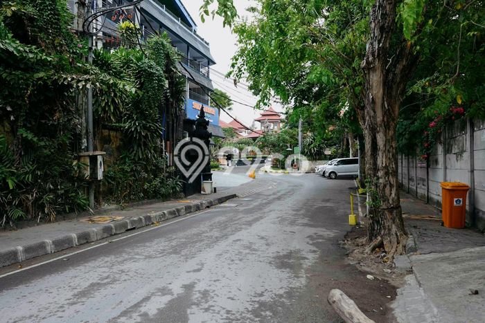 Untuk Dijual Tanah di Kuta Badung Luas 2000m2 - Untuk Dijual Tanah di Kuta Badung Luas 2000m2 -
