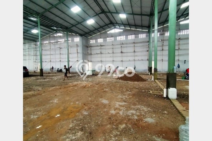 Unit Gudang Disewakan di Teluk Naga di Area Ramai & Strategis Unit Gudang Disewakan di Teluk Naga di Area Ramai & Strategis