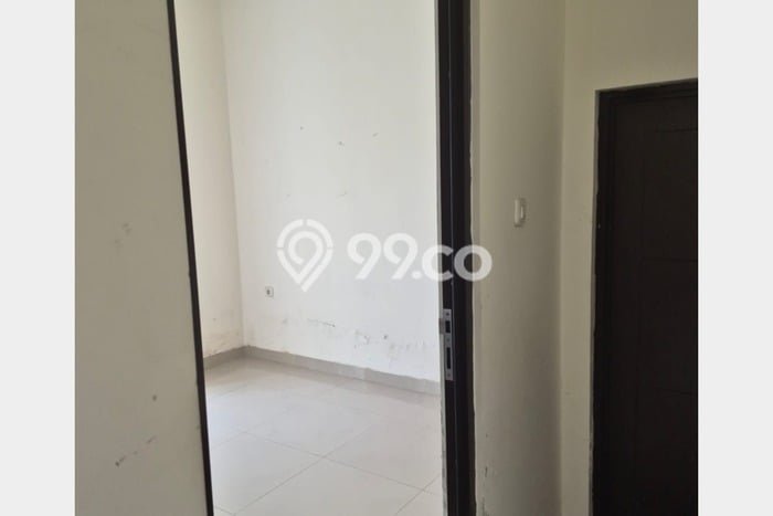 Disewakan! Rumah 3 Kamar Tidur &
2 Kamar Mandi di Metland Puri, Jakarta Barat Disewakan! Rumah 3 Kamar Tidur &
2 Kamar Mandi di Metland Puri, Jakarta Barat