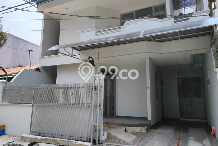 Rumah sewa siap huni 5 KT di Tomang, Jakarta Barat Rumah sewa siap huni 5 KT di Tomang, Jakarta Barat