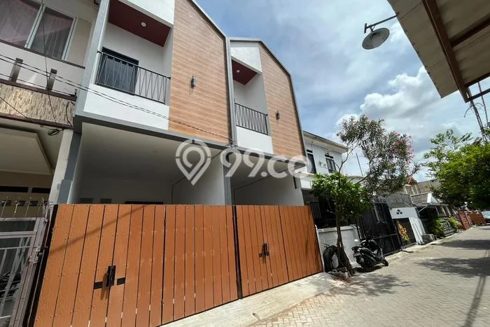Rumah Strategis Minimalis Lb 77m2 di Cipondoh, Tangerang Rumah Strategis Minimalis Lb 77m2 di Cipondoh, Tangerang