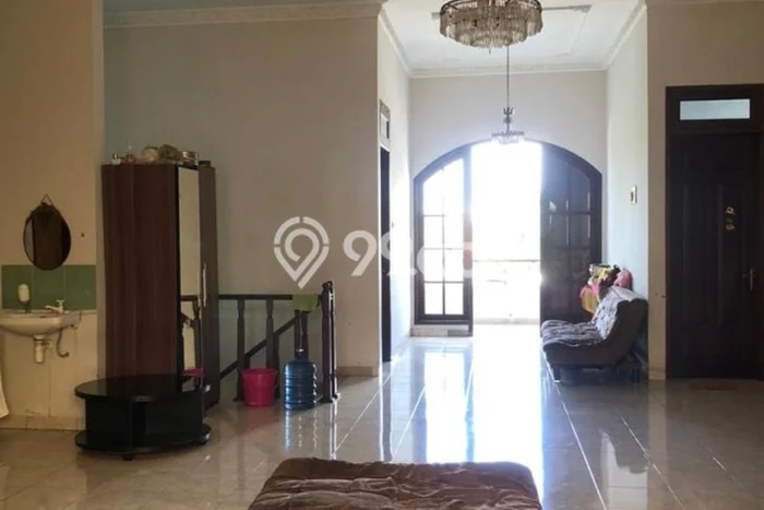 Rumah Luxury Modern Siap Huni di Pusponjolo Semarang Rumah Luxury Modern Siap Huni di Pusponjolo Semarang