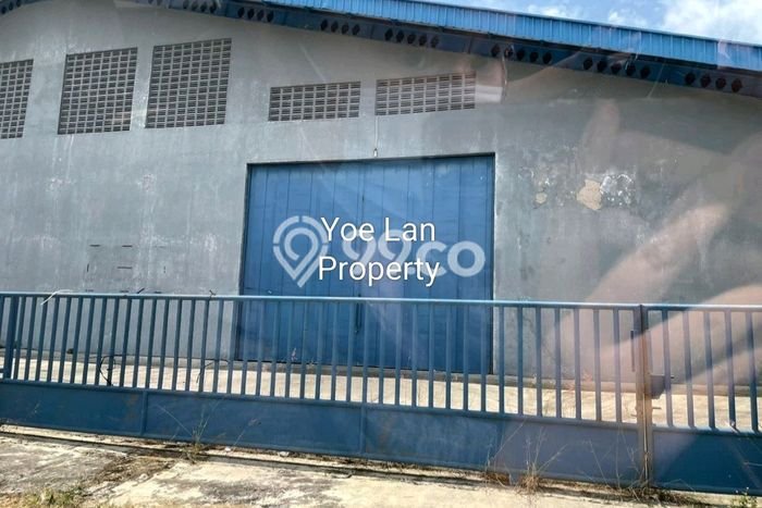 AREA BERKEMBANG! Gudang For Rent di , Luas 1680m2m², Ready Bisnis AREA BERKEMBANG! Gudang For Rent di , Luas 1680m2m², Ready Bisnis