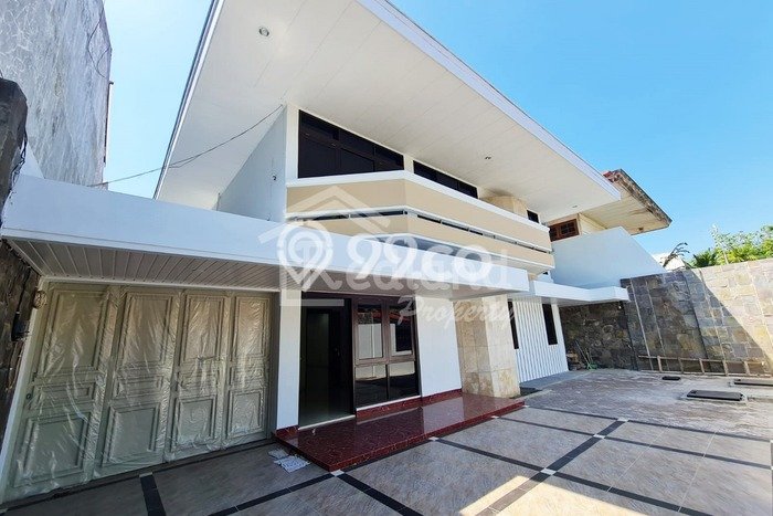Rumah di Brotojoyo , Semarang Tt Yl 5846 Rumah di Brotojoyo , Semarang Tt Yl 5846