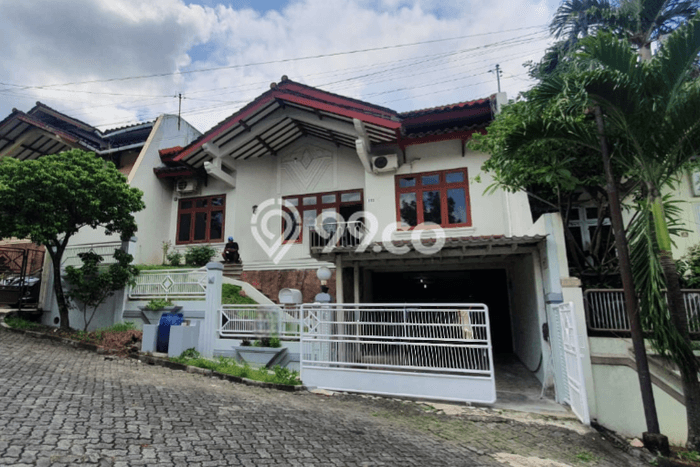 Rumah Mewah Siap Huni LT 300m2 di Candisari, Semarang Rumah Mewah Siap Huni LT 300m2 di Candisari, Semarang